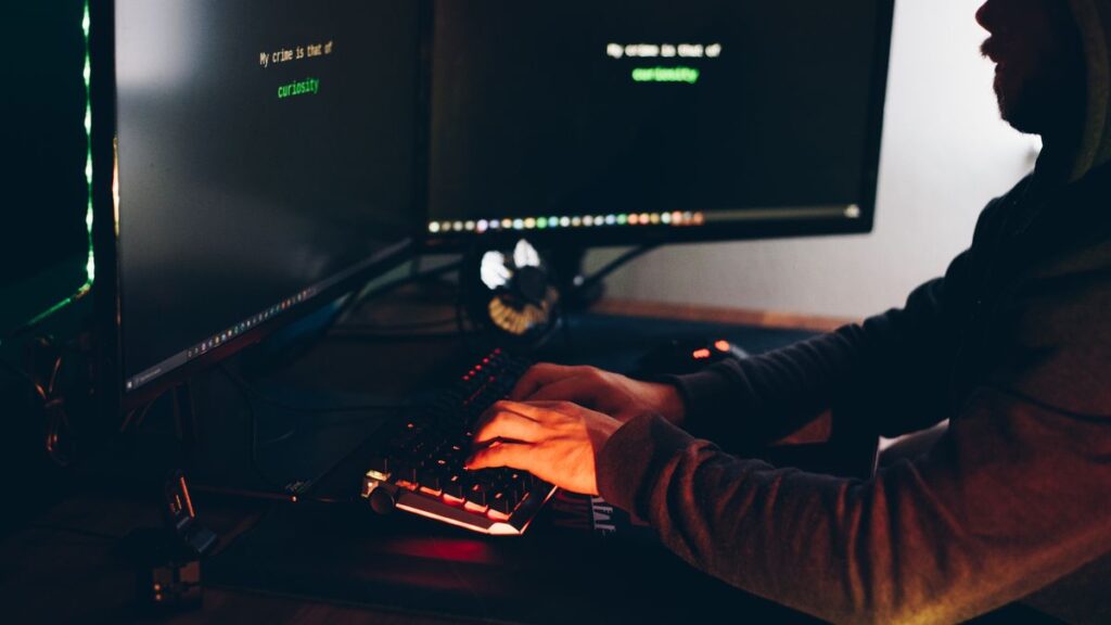 Advanced Malware Analysis: Debugging and Reverse Engineering 2026